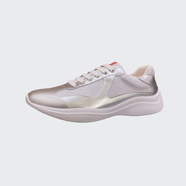 Cups Sneaker